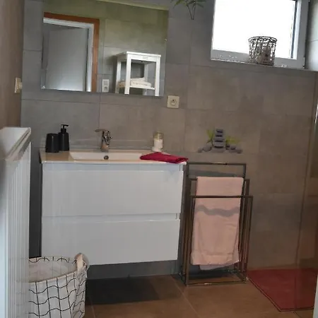 Le Renouveau - A Holiday home *