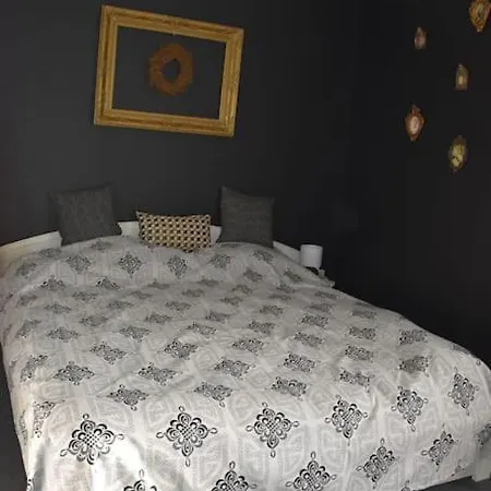 Le Renouveau - A * Quartes