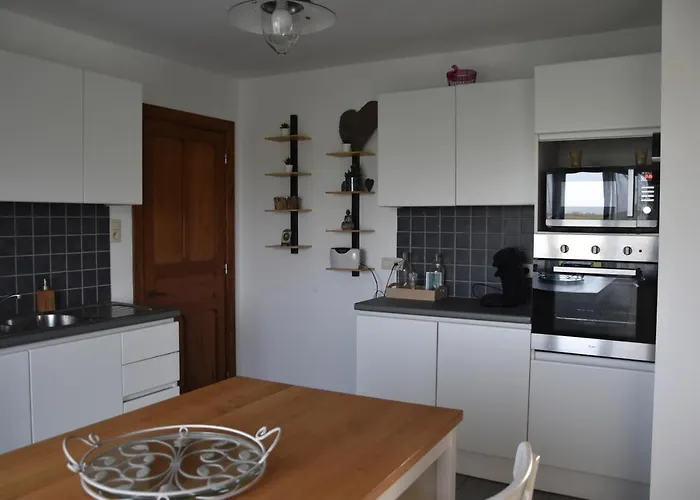 Le Renouveau - A Quartes